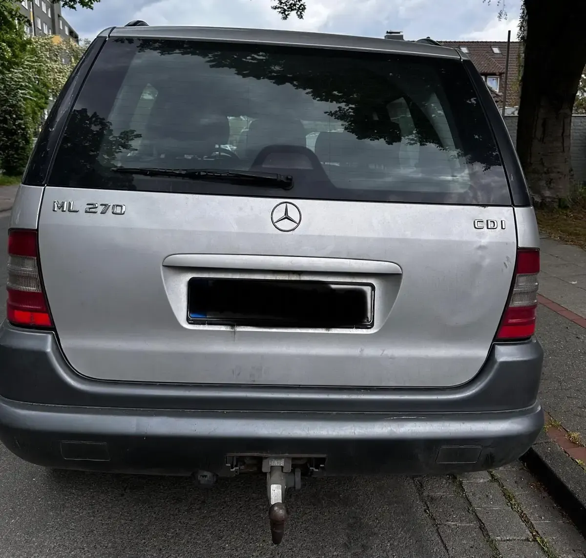 Gebraucht Mercedes ML270 163 PS (119 kW) 2001 Silber SUV