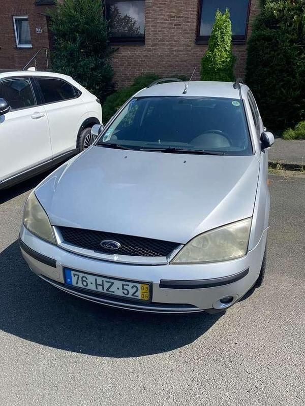 Silber Gebraucht 2003 Ford Mondeo Ghia Kombi | 500 € (Fairer Preis) - Bild 1/4