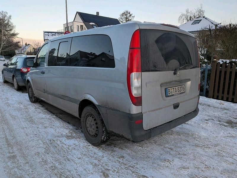 Gebraucht Mercedes Vito 163 PS (119 kW) 2013 Silber Van