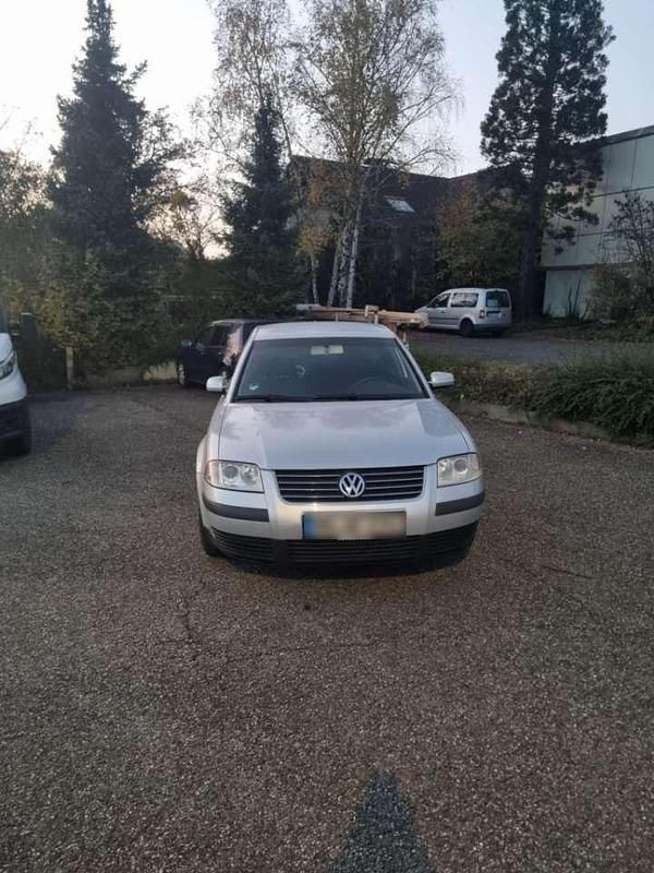 Gebraucht VW Passat 102 PS (75 kW) 2003 Grau Limousine
