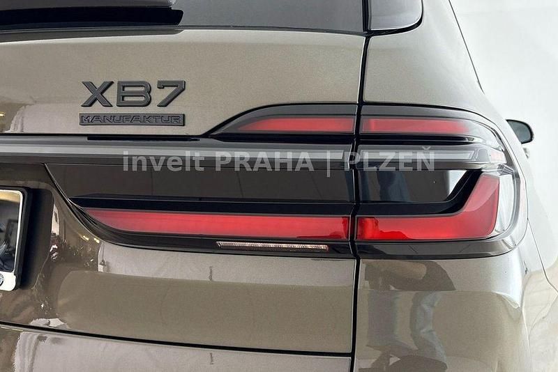 Neu Alpina XB7 621 PS (456 kW) 2026 Grün SUV