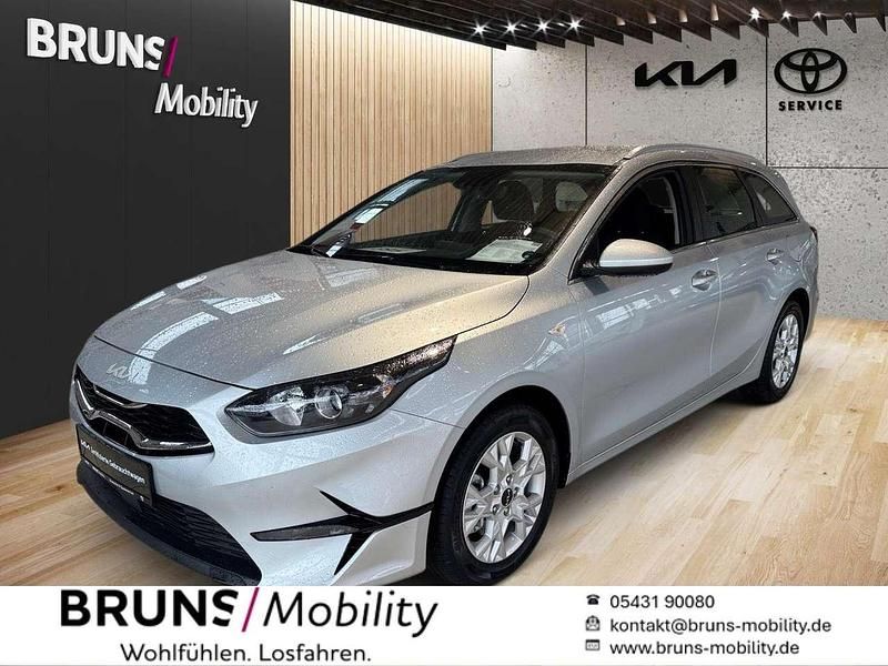 (kcs) sparklingsilber met. Neu 2024 Kia Ceed Sportswagon 4 Kombi | 24.980 € (Superpreis) - Bild 1/4