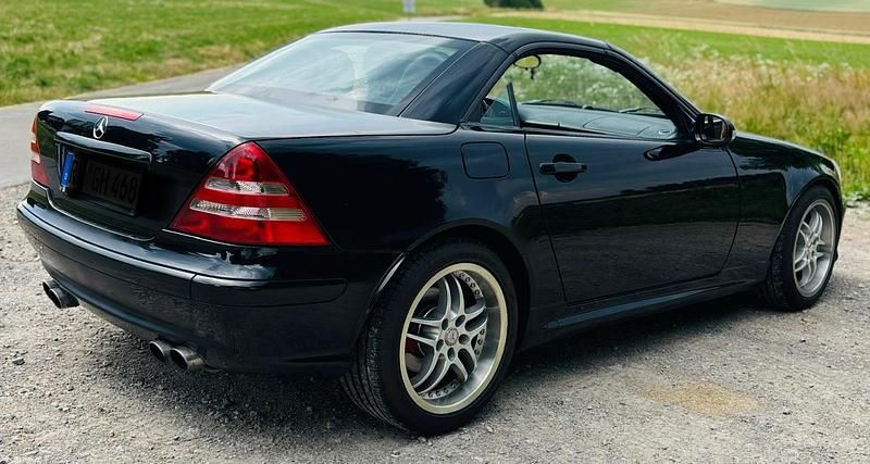 Schwarz Gebraucht 2000 Mercedes SLK200 Cabrio | 3.200 € (Superpreis) - Bild 1/4