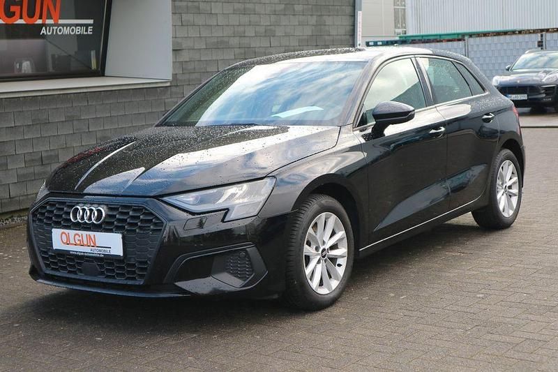 Gebraucht Audi A3 S-Line 116 PS (85 kW) 2021 Brilliantschwarz Limousine