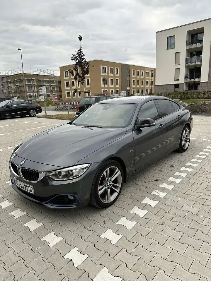 Gebraucht BMW 420 Coupé Sport Line 190 PS (139 kW) 2015 Grau Coupé