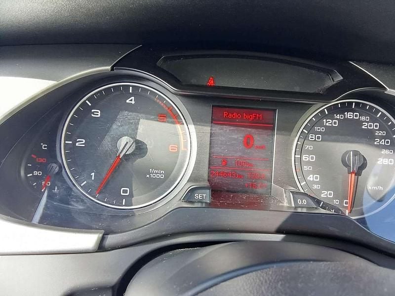 Gebraucht Audi A4 Ambition 190 PS (139 kW) 2011 Ibisweiß Limousine