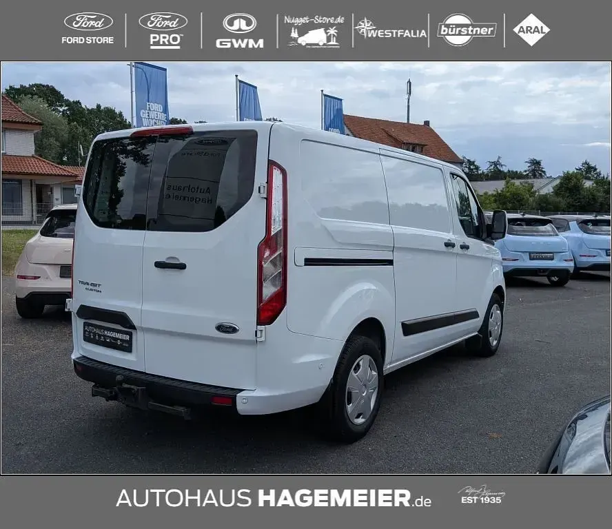 Gebraucht Ford Transit Custom Trend 131 PS (96 kW) 2023 Weiß Van / Kleinbus