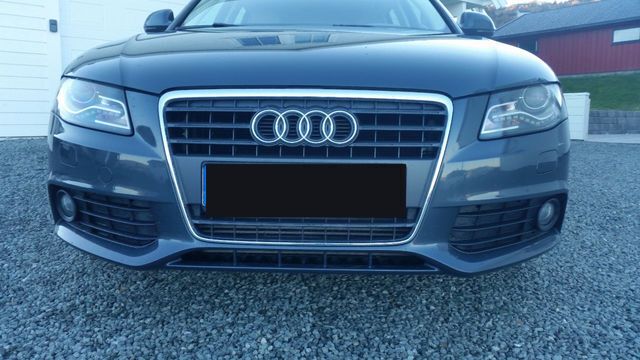 Gebraucht Audi A4 Ambiente 160 PS (117 kW) 2009 Grau metallic Kombi