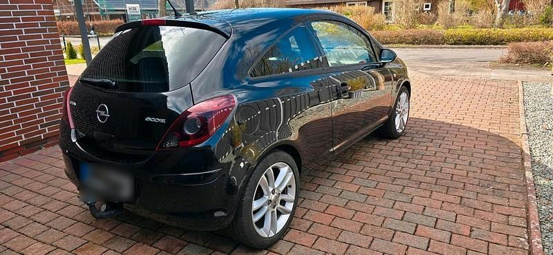 Gebraucht Opel Corsa 80 PS (58 kW) 2010 Schwarz Kleinwagen