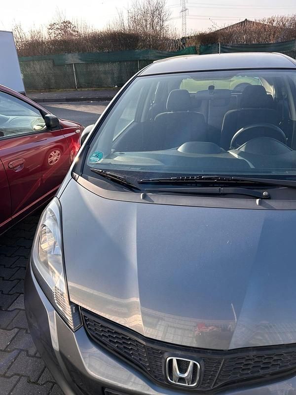 Gebraucht Honda Jazz 90 PS (66 kW) 2013 Silber Kleinwagen