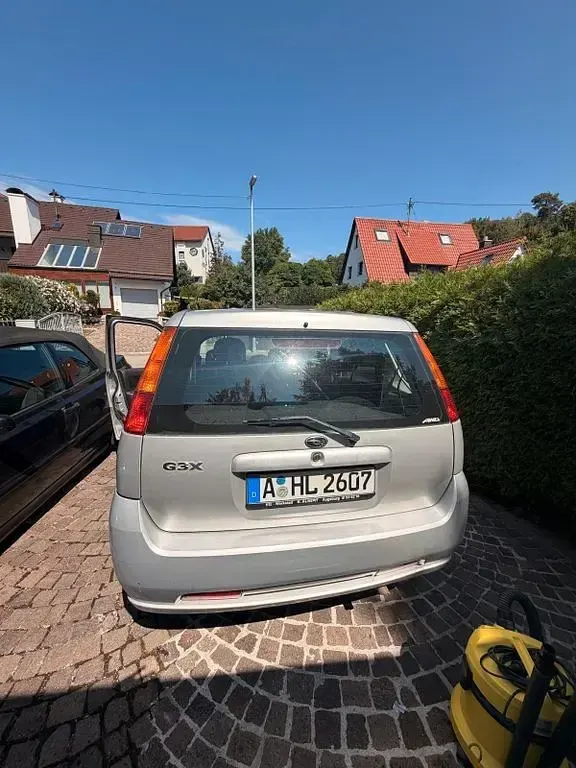 Gebraucht Subaru Justy 94 PS (69 kW) 2004 Silber Kleinwagen