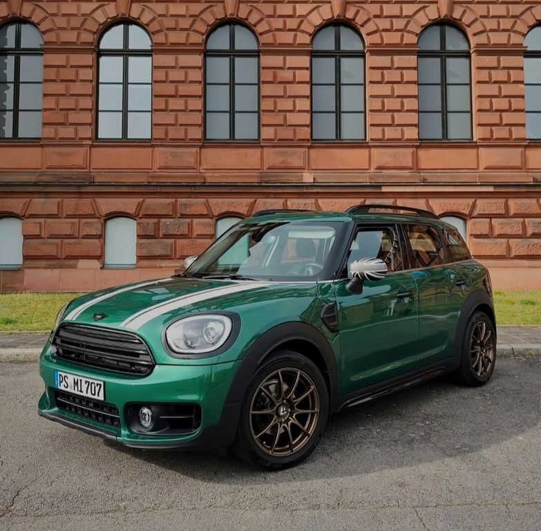 Grün Gebraucht 2019 Mini One Countryman SUV | 17.990 € (Fairer Preis) - Bild 1/4