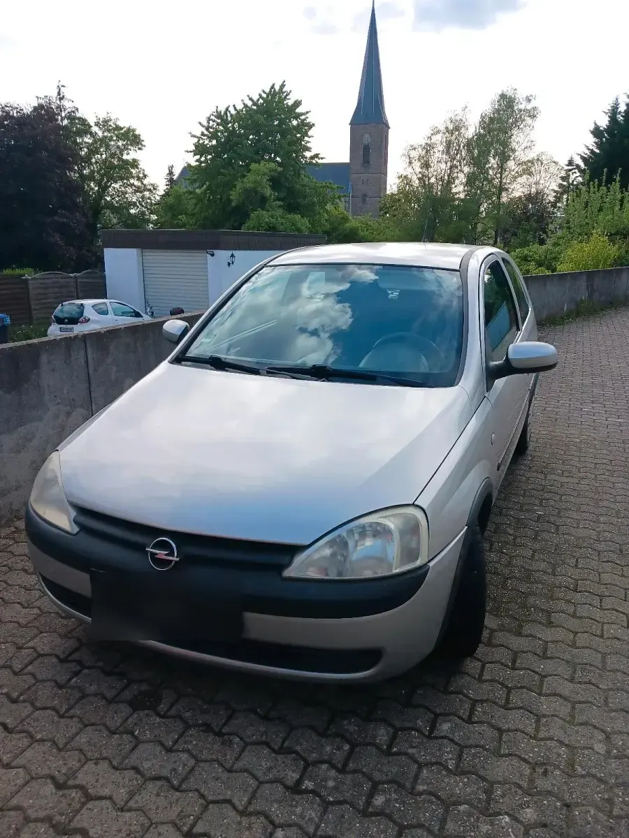 Second-hand Opel Corsa 2001 Argintiu Hatchback
