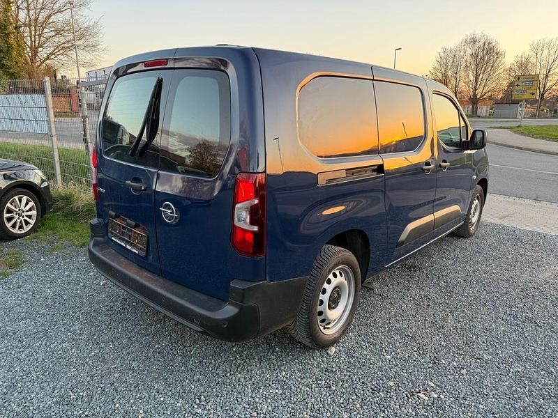 Gebraucht Opel Combo 102 PS (75 kW) 2023 Blau Van / Kleinbus