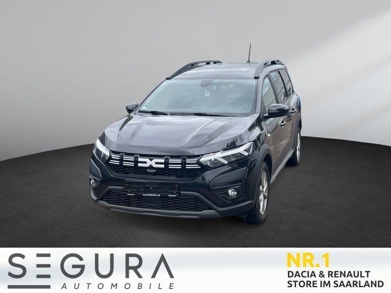 Perlmuttschwarz Gebraucht 2024 Dacia Jogger Expression Limousine | 20.475 € (Fairer Preis) - Bild 1/4
