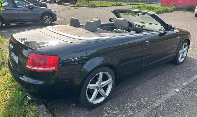Schwarz Gebraucht 2006 Audi A4 Cabriolet Cabrio | 2.950 € (Superpreis) - Bild 1/4