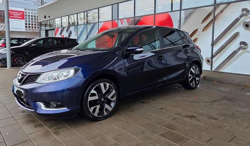 Blau Gebraucht 2016 Nissan Pulsar Tekna Limousine | 7.490 € (Guter Preis) - Bild 1/4