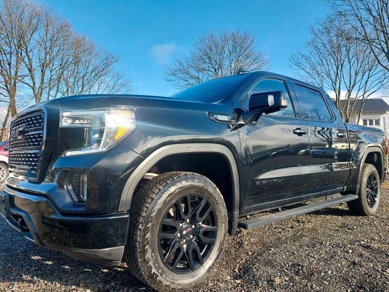 Gebraucht GMC Sierra 281 PS (206 kW) 2021 Schwarz Abholung