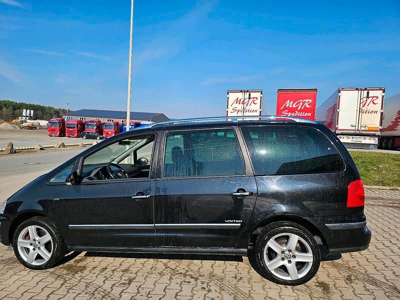 Gebraucht VW Sharan 140 PS (102 kW) 2010 Schwarz Van / Kleinbus