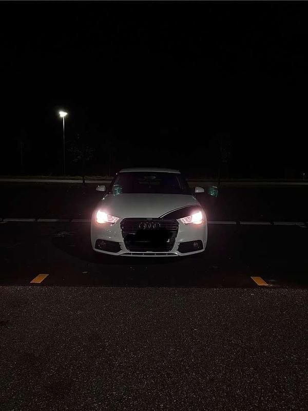 Gebraucht Audi A1 Ambition 122 PS (89 kW) 2014 Limousine