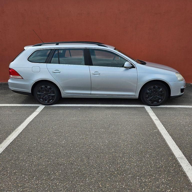 Silber Gebraucht 2008 VW Golf VI Comfortline Kombi | 1.599 € (Guter Preis) - Bild 1/4