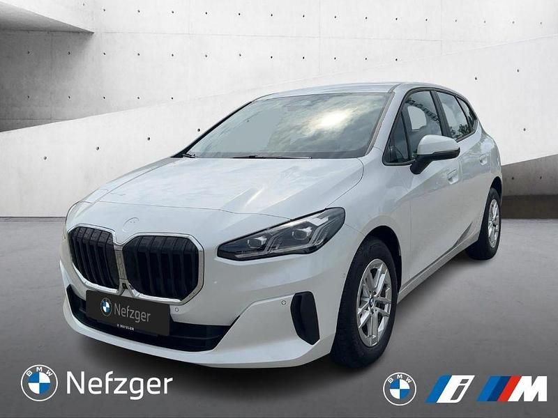 Gebraucht BMW 218 Active Tourer Efficient Dynamics 136 PS (100 kW) 2022 Weiss Van / Kleinbus