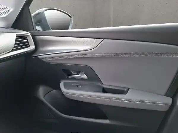 Gebraucht Opel Mokka Elegance 101 PS (74 kW) 2023 Karbon schwarz (metallic) SUV