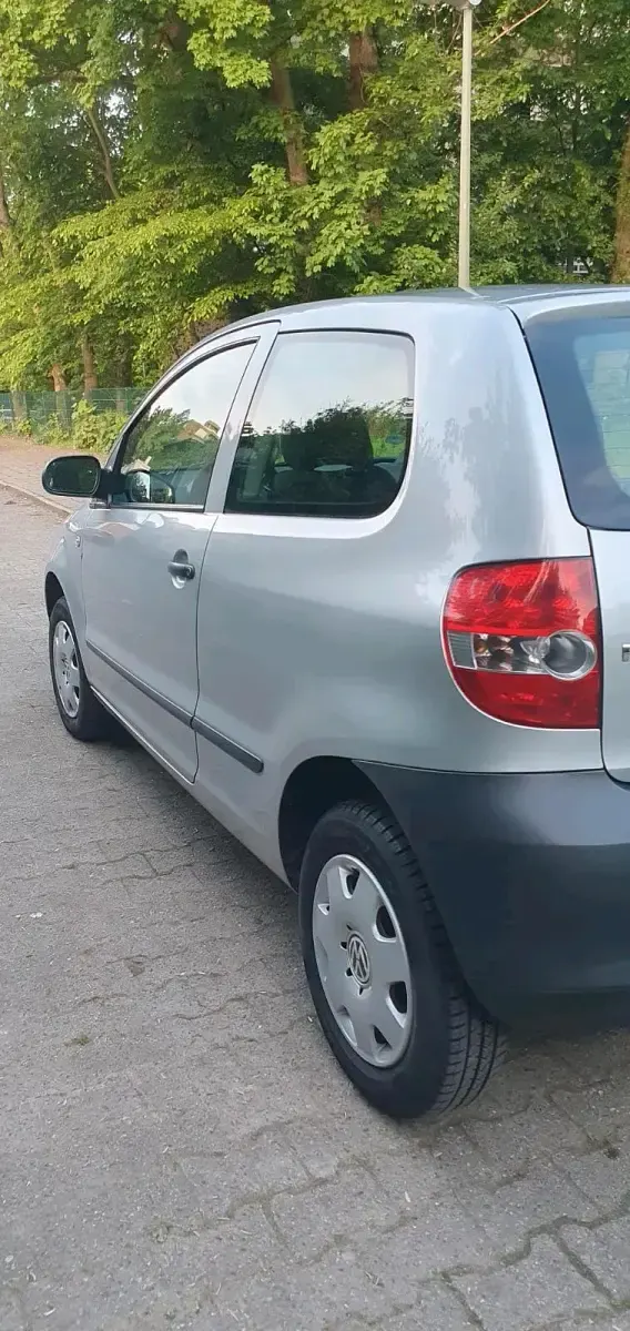 Gebraucht VW Fox 75 PS (55 kW) 2007 Silber Kleinwagen