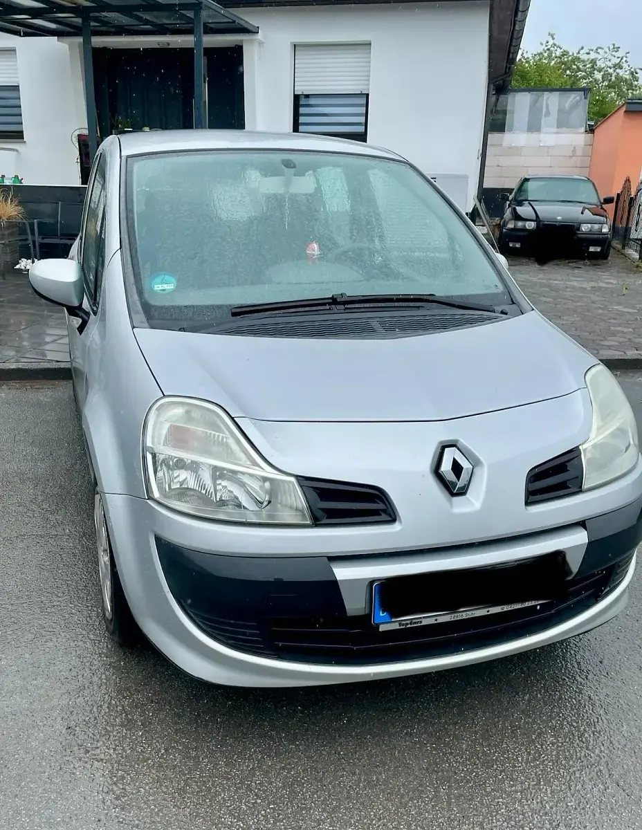 Gebraucht Renault Modus 75 PS (55 kW) 2009 Silber Van / Kleinbus