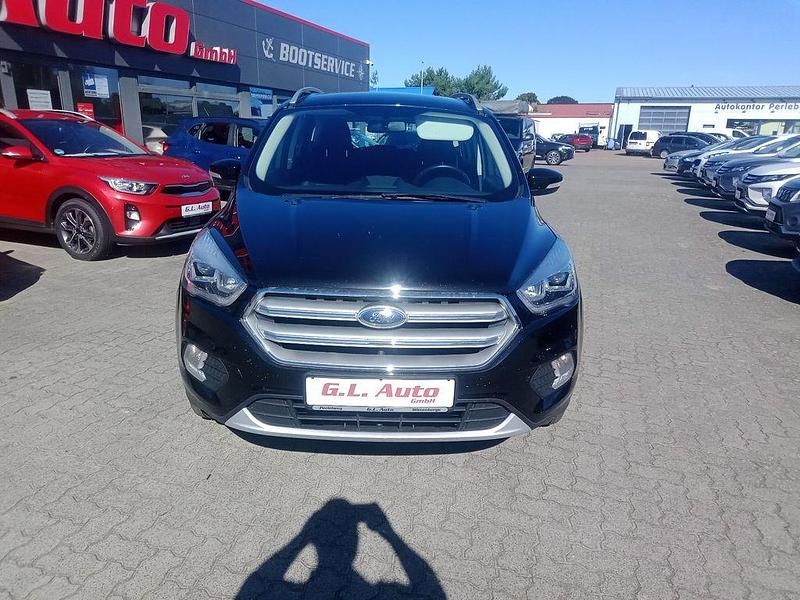 Gebraucht Ford Kuga Cool & Connect 150 PS (110 kW) 2019 Schwarz SUV