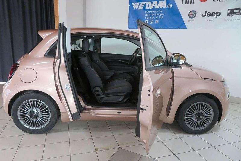Gebraucht Fiat 500e Icon 86 kW (118 PS) 2022 Rose gold Limousine