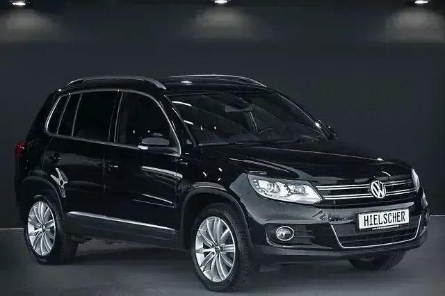 Gebraucht VW Tiguan LOUNGE 184 PS (135 kW) 2015 Schwarz SUV