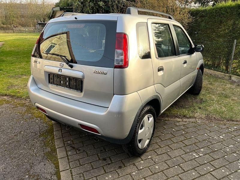 Gebraucht Suzuki Ignis 83 PS (61 kW) 2002 Silber Kleinwagen