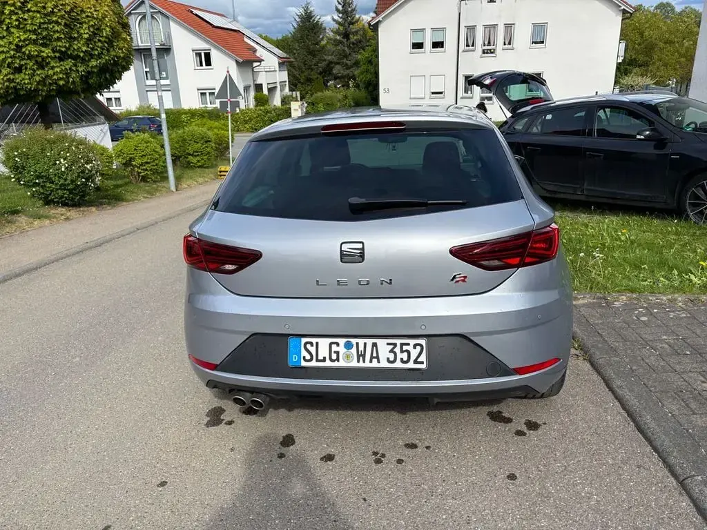 Gebraucht Seat Leon ST FR 131 PS (96 kW) 2019 Silber Kombi