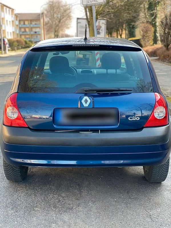 Gebraucht Renault Clio II 75 PS (55 kW) 2004 Blau Kleinwagen
