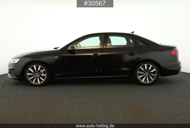 Gebraucht Audi A4 S-Line 204 PS (150 kW) 2022 Mythosschwarz metallic Limousine