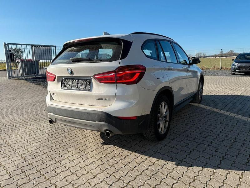 Gebraucht BMW X1 Advantage 192 PS (141 kW) 2018 Weiß SUV