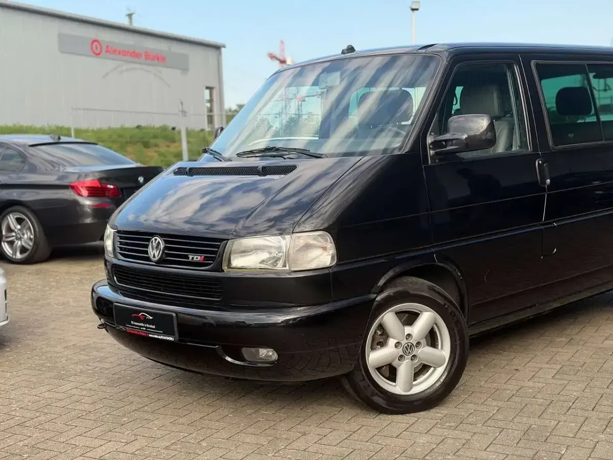 Gebraucht VW T4 Highline 151 PS (111 kW) 2002 Schwarz Van