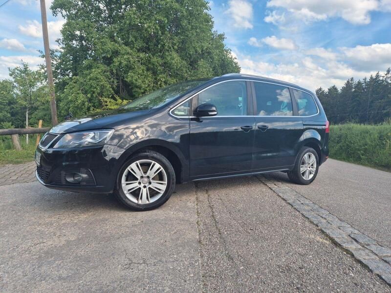 Schwarz Gebraucht 2013 Seat Alhambra Ecomotive Van / Kleinbus | 10.900 € (Guter Preis) - Bild 1/4