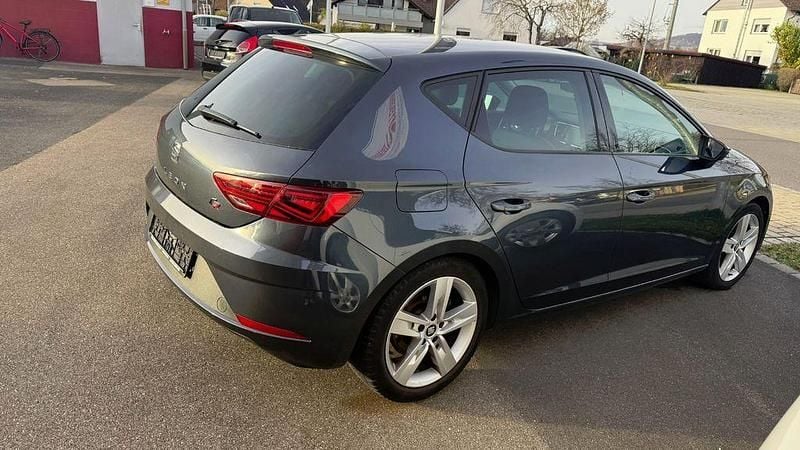 Gebraucht Seat Leon FR 150 PS (110 kW) 2019 Grau Limousine