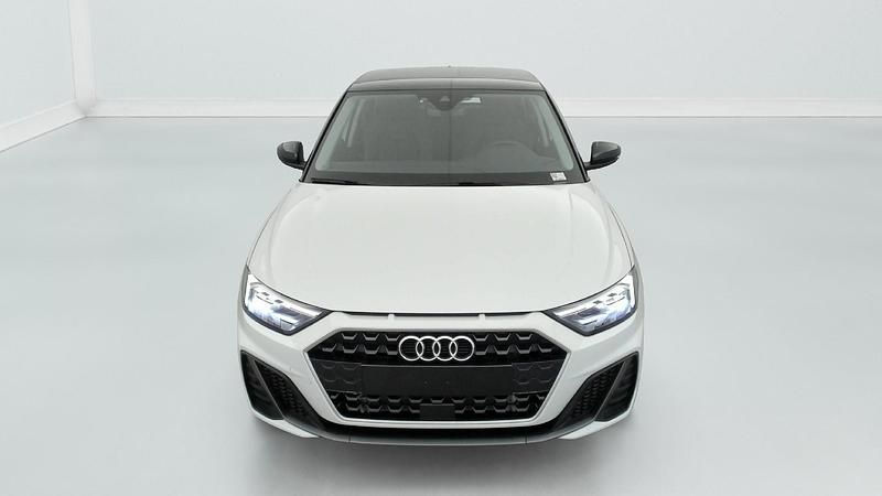 Neu Audi A1 116 PS (85 kW) 2025 Blanc glacier/ toit noir SUV