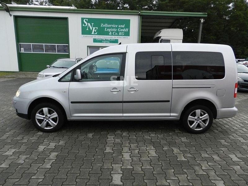 Silber Gebraucht 2009 VW Caddy Maxi Life Life Van / Kleinbus | 7.190 € (Teuer) - Bild 1/4