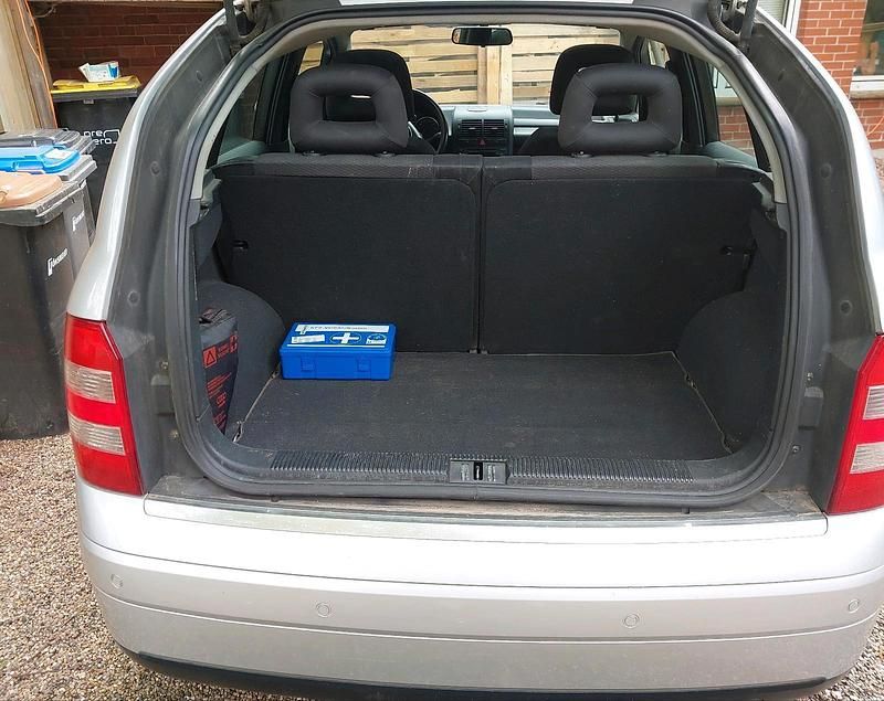 Gebraucht Audi A2 75 PS (55 kW) 2004 Silber Kleinwagen