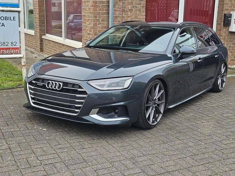 Gebraucht Audi A4 Advanced 231 PS (169 kW) 2019 Grau Kombi