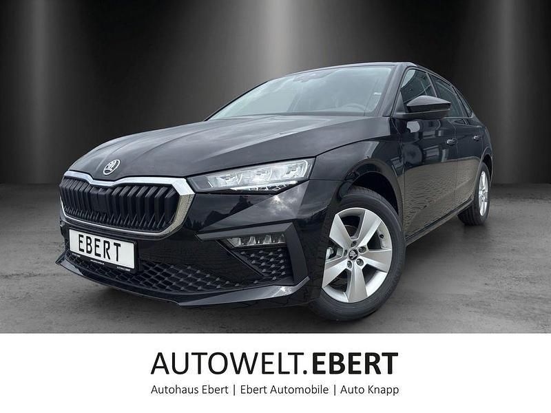 Schwarz Neu 2025 Skoda Scala Essence Kleinwagen | 22.480 € (Fairer Preis) - Bild 1/4