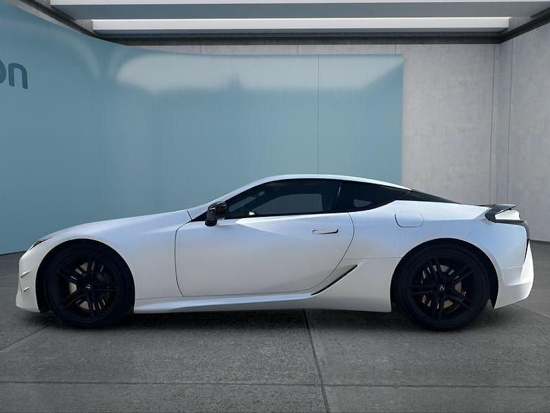 Gebraucht Lexus LC 500 477 PS (350 kW) 2024 Weiß Coupé
