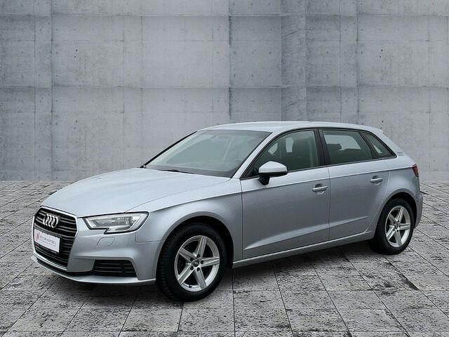 Gebraucht Audi A3 116 PS (85 kW) 2017 Silber Limousine