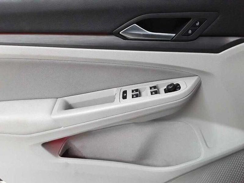 Gebraucht VW Golf VII Style 150 PS (110 kW) 2021 Grau Kleinwagen