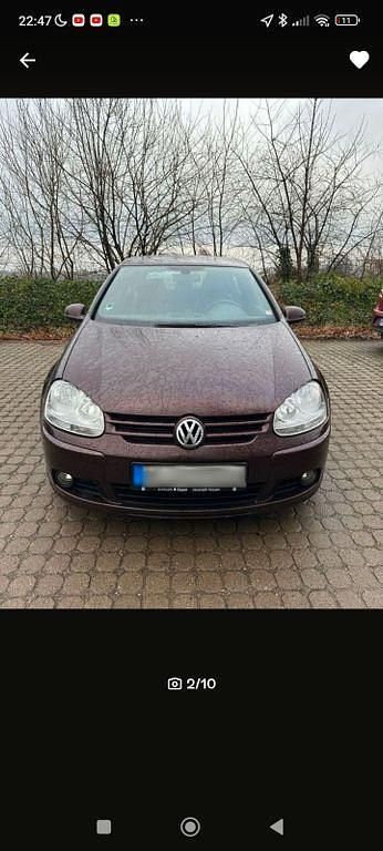 Rot Gebraucht 2005 VW Golf IV Individual Limousine | 4.100 € (Etwas zu teuer) - Bild 1/4