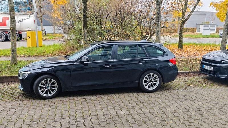 Schwarz Gebraucht 2014 BMW 318 Kombi | 7.800 € (Fairer Preis) - Bild 1/4
